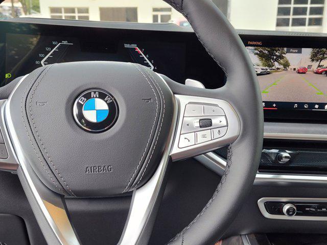 new 2026 BMW X7 car, priced at $93,350