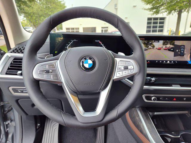 new 2026 BMW X7 car, priced at $93,350
