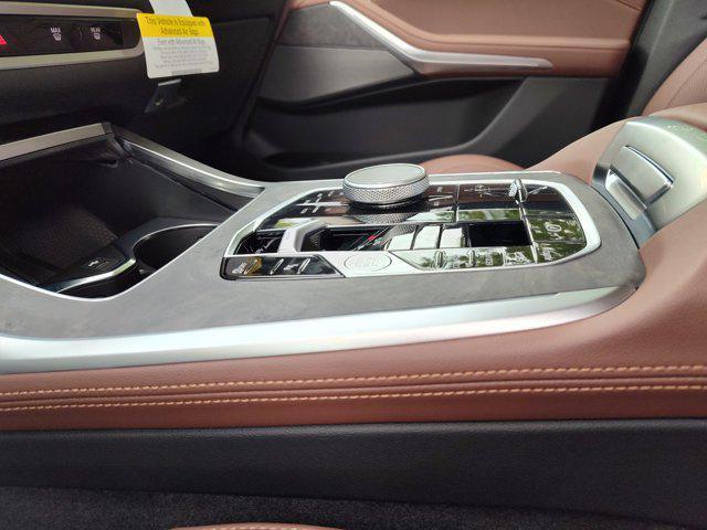 new 2026 BMW X7 car, priced at $93,350