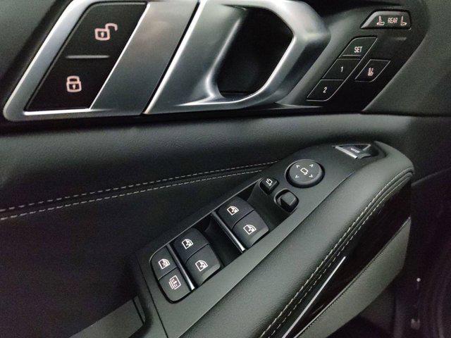 new 2026 BMW X7 car, priced at $99,175