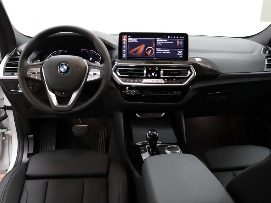 new 2024 BMW X4 car, priced at $59,045