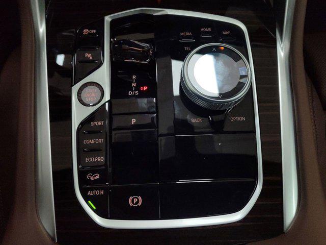 new 2026 BMW X6 car, priced at $111,625