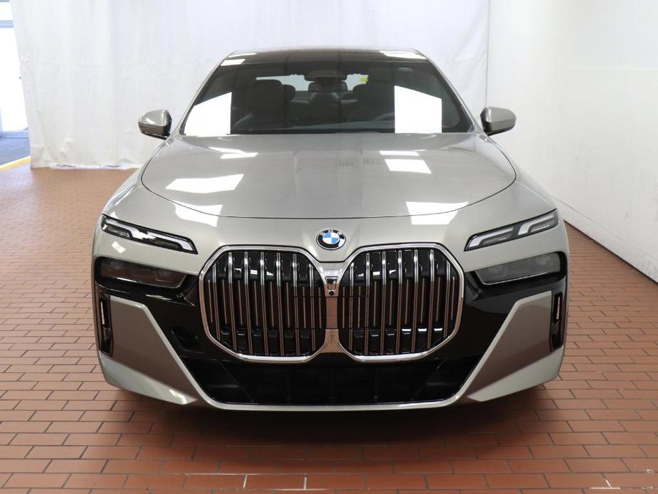new 2024 BMW 760 car, priced at $127,345