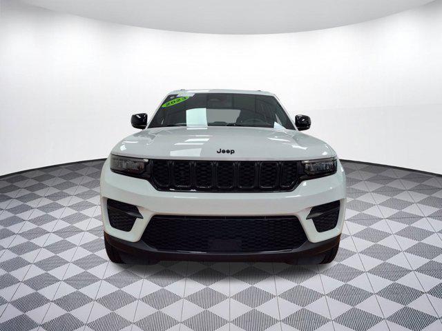 used 2023 Jeep Grand Cherokee car, priced at $33,798