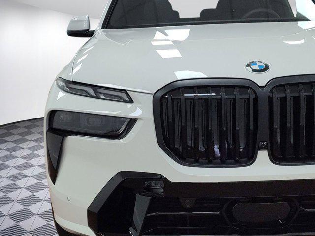 new 2026 BMW X7 car, priced at $100,180