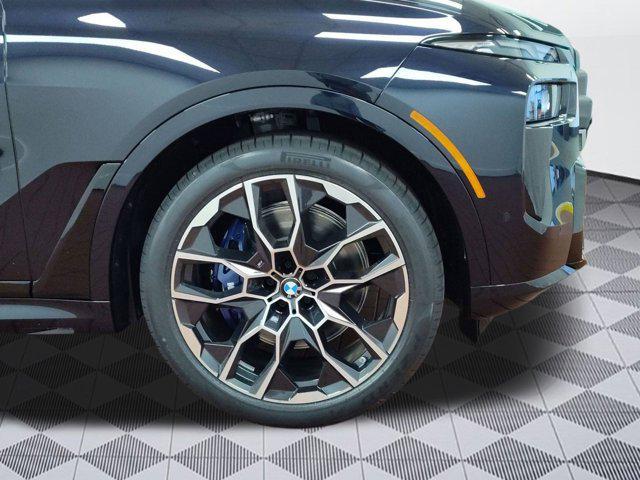 new 2026 BMW X7 car, priced at $100,730