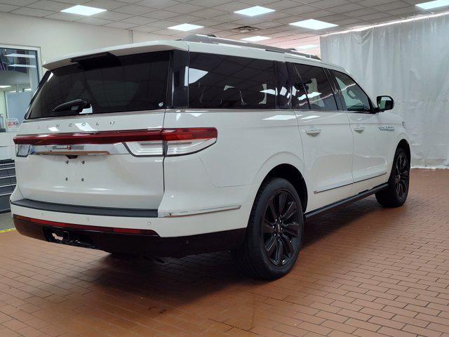 used 2022 Lincoln Navigator car, priced at $51,987