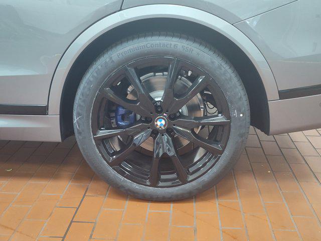 new 2026 BMW X7 car, priced at $98,325