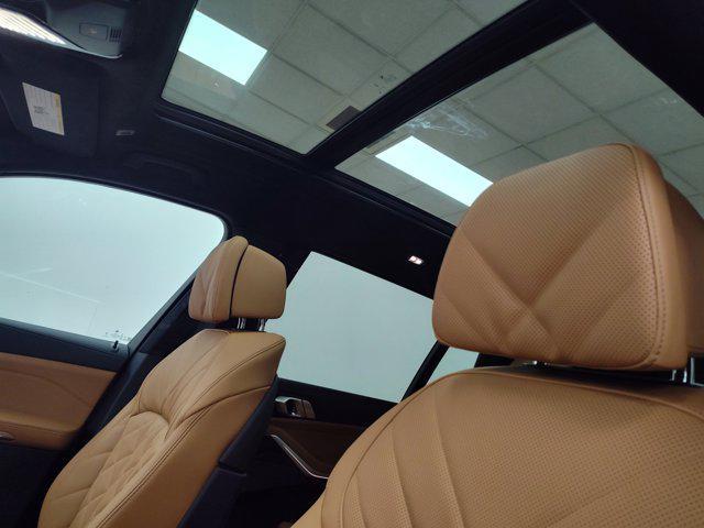 new 2026 BMW X7 car, priced at $98,325