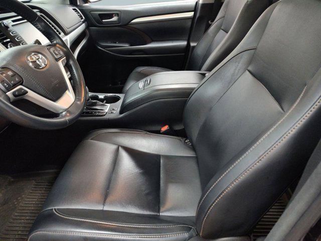 used 2017 Toyota Highlander car, priced at $19,999