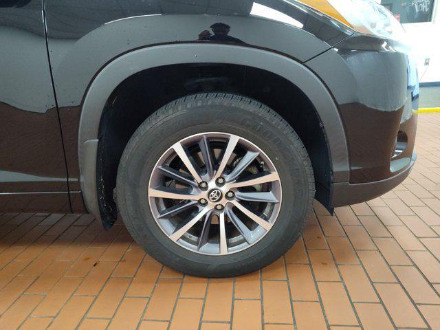 used 2017 Toyota Highlander car, priced at $19,999