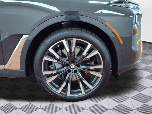 new 2026 BMW X7 car, priced at $96,875