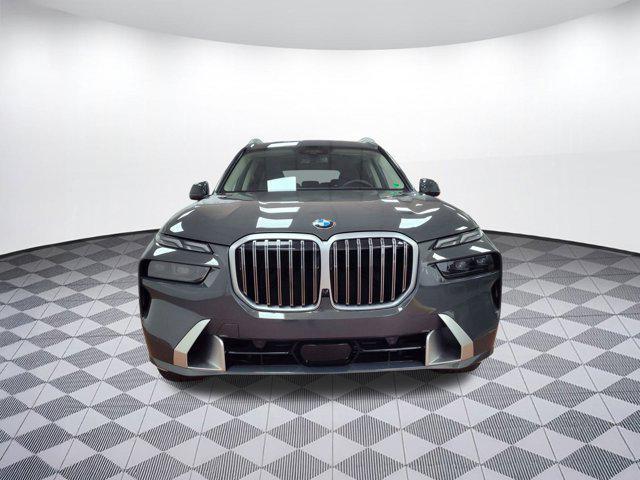 new 2026 BMW X7 car, priced at $96,875