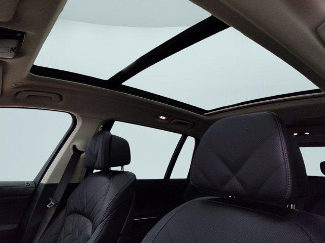 new 2026 BMW X7 car, priced at $96,875