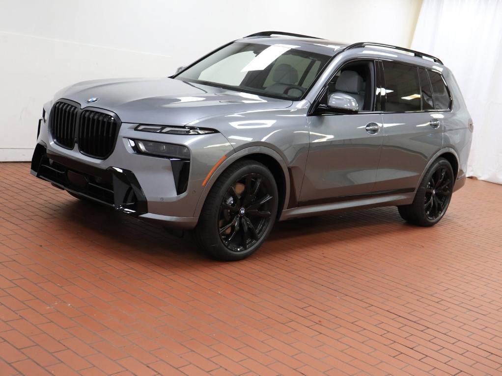 new 2025 BMW X7 car, priced at $97,075