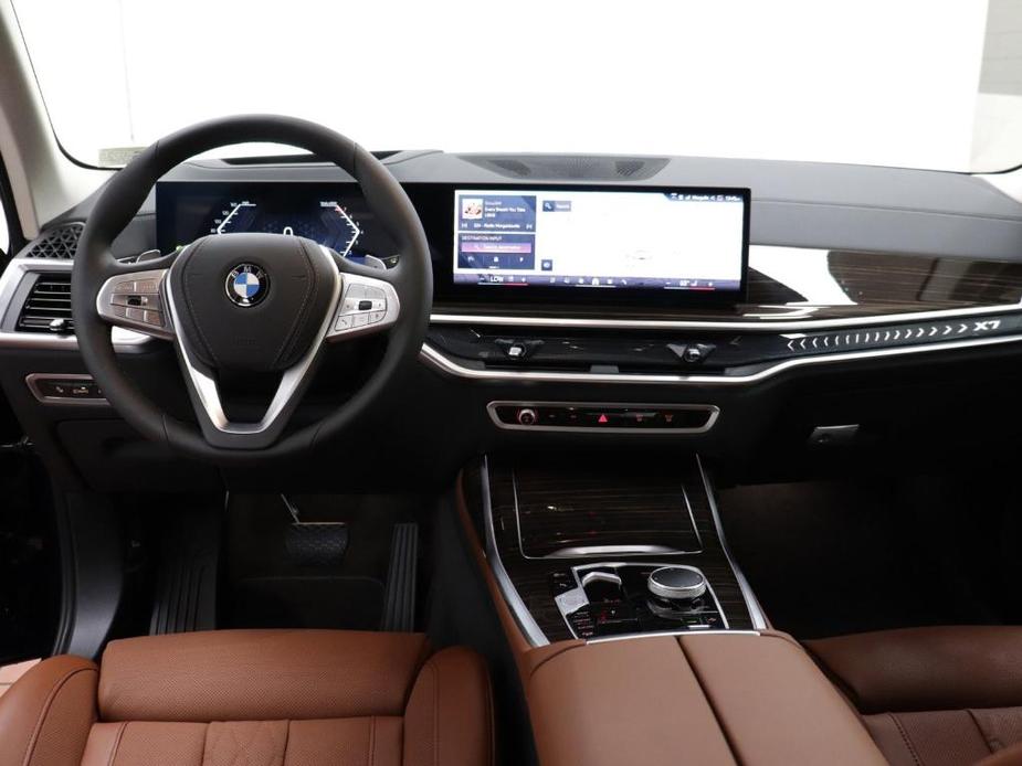 new 2025 BMW X7 car, priced at $95,075