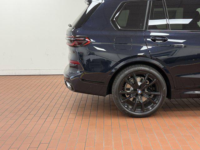 new 2025 BMW X7 car, priced at $95,375