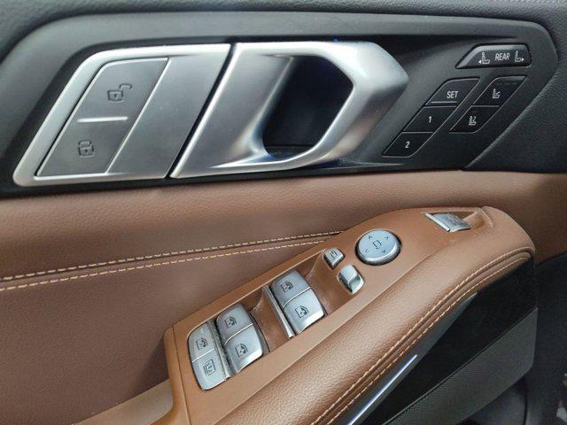 used 2022 BMW X7 car, priced at $39,986