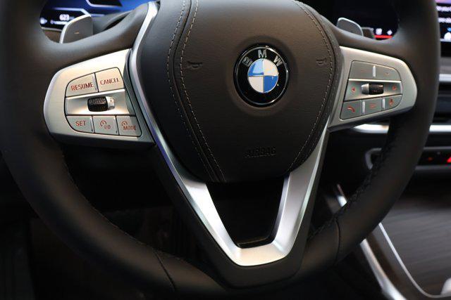 new 2025 BMW X7 car, priced at $91,125
