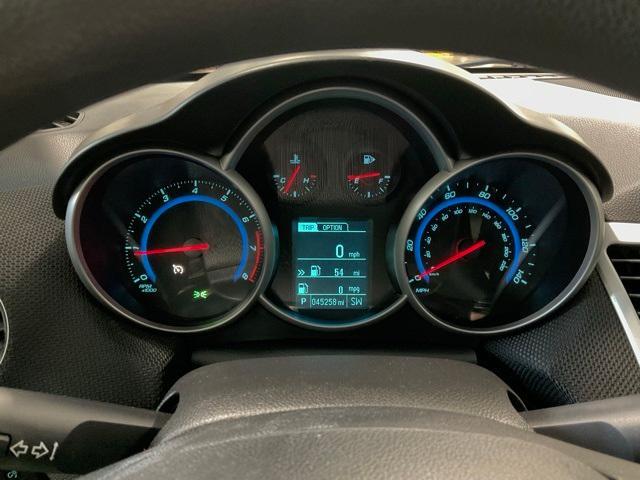 used 2016 Chevrolet Cruze Limited car, priced at $9,999