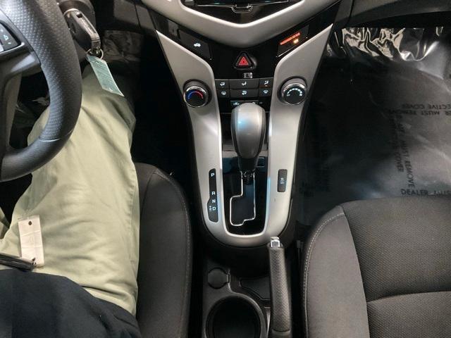 used 2016 Chevrolet Cruze Limited car, priced at $9,999