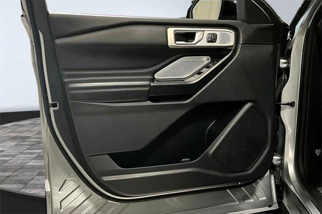 used 2020 Ford Explorer car, priced at $24,999