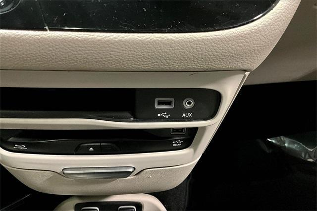 used 2018 Chrysler Pacifica car, priced at $14,600