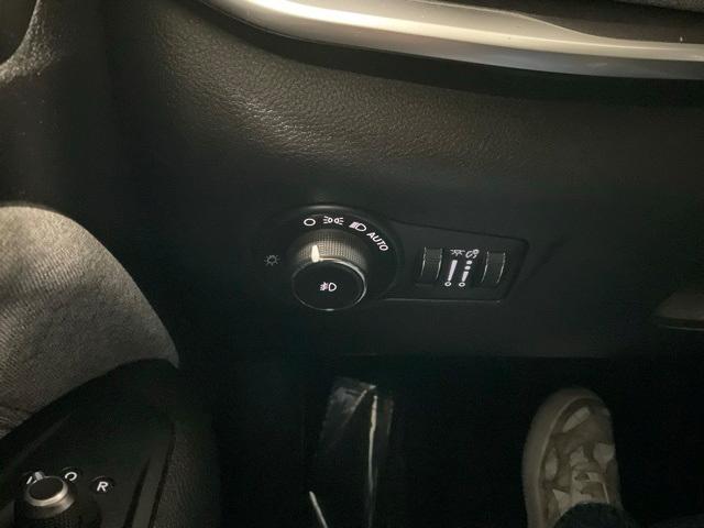 used 2022 Jeep Compass car, priced at $19,250
