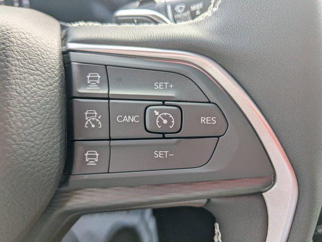new 2025 Jeep Grand Cherokee L car, priced at $45,382