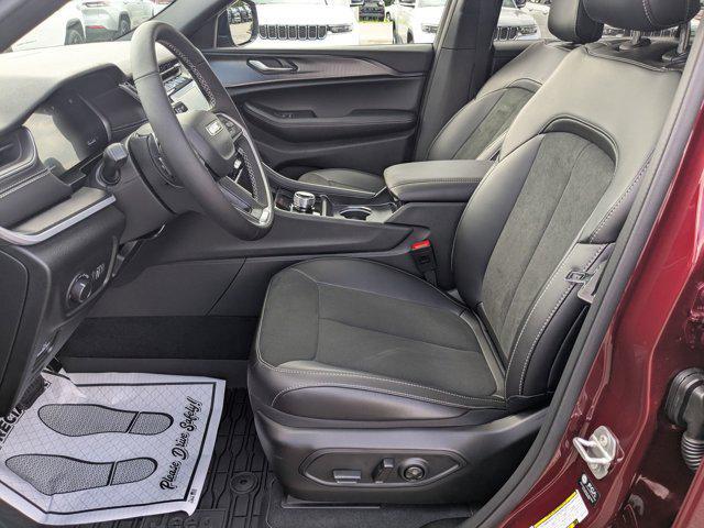 new 2025 Jeep Grand Cherokee L car, priced at $45,382