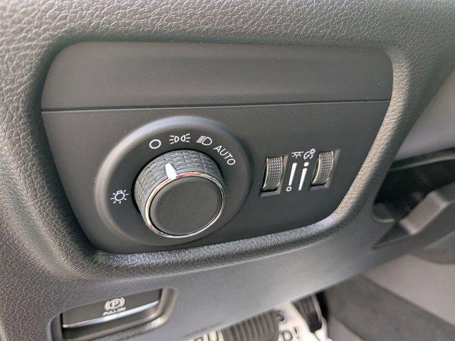 new 2025 Jeep Grand Cherokee L car, priced at $45,382
