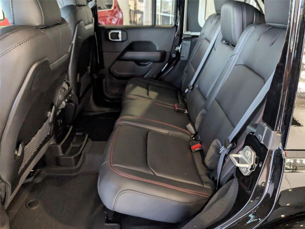 new 2025 Jeep Wrangler car, priced at $63,165