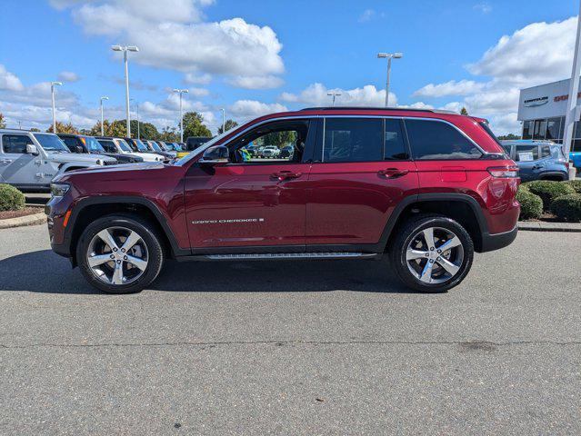 new 2025 Jeep Grand Cherokee car, priced at $52,180