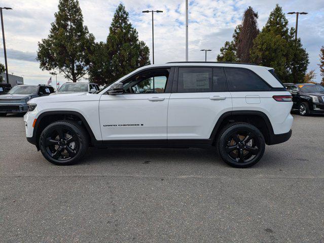 new 2025 Jeep Grand Cherokee car, priced at $48,873