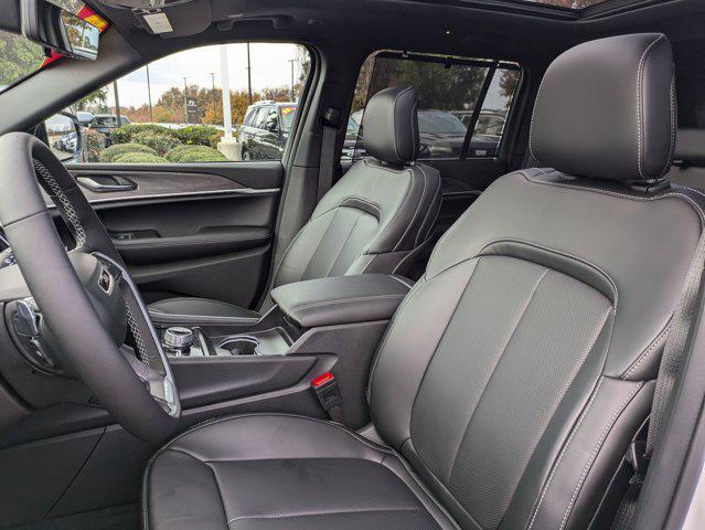 new 2025 Jeep Grand Cherokee car, priced at $48,873