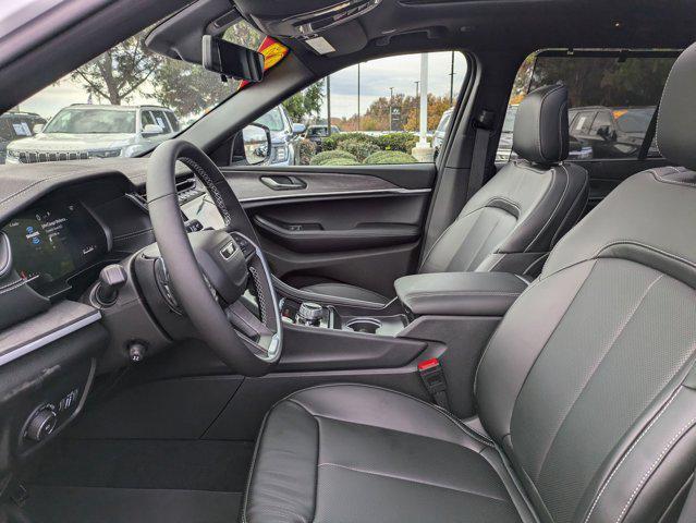 new 2025 Jeep Grand Cherokee car, priced at $48,873