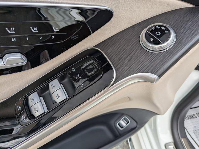 used 2022 Mercedes-Benz S-Class car, priced at $72,900