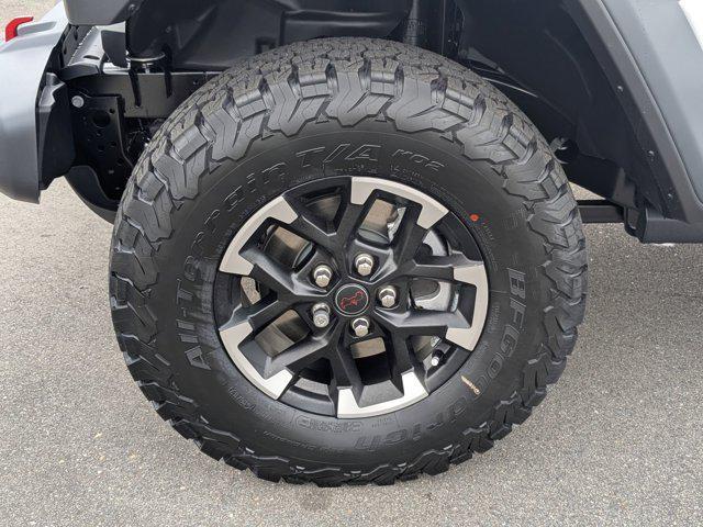 new 2025 Jeep Wrangler car, priced at $57,503