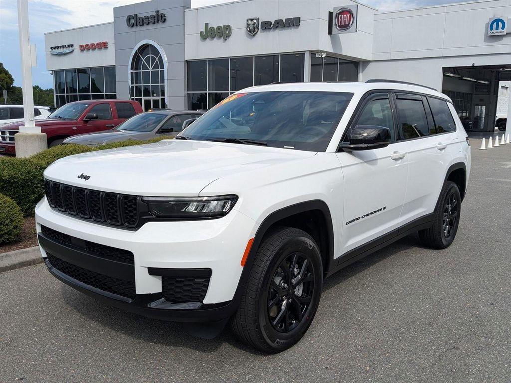 new 2025 Jeep Grand Cherokee L car, priced at $44,135