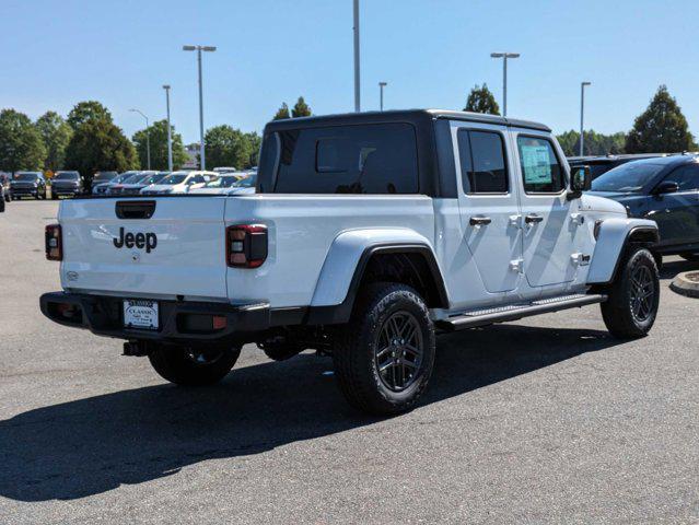 new 2024 Jeep Gladiator car, priced at $41,067