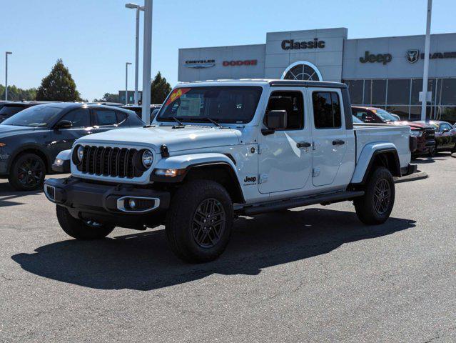 new 2024 Jeep Gladiator car, priced at $41,067