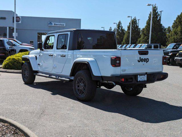 new 2024 Jeep Gladiator car, priced at $41,067