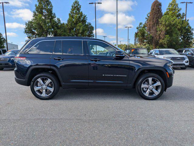 new 2025 Jeep Grand Cherokee car, priced at $45,920