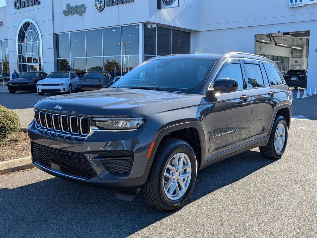 new 2025 Jeep Grand Cherokee car, priced at $39,420