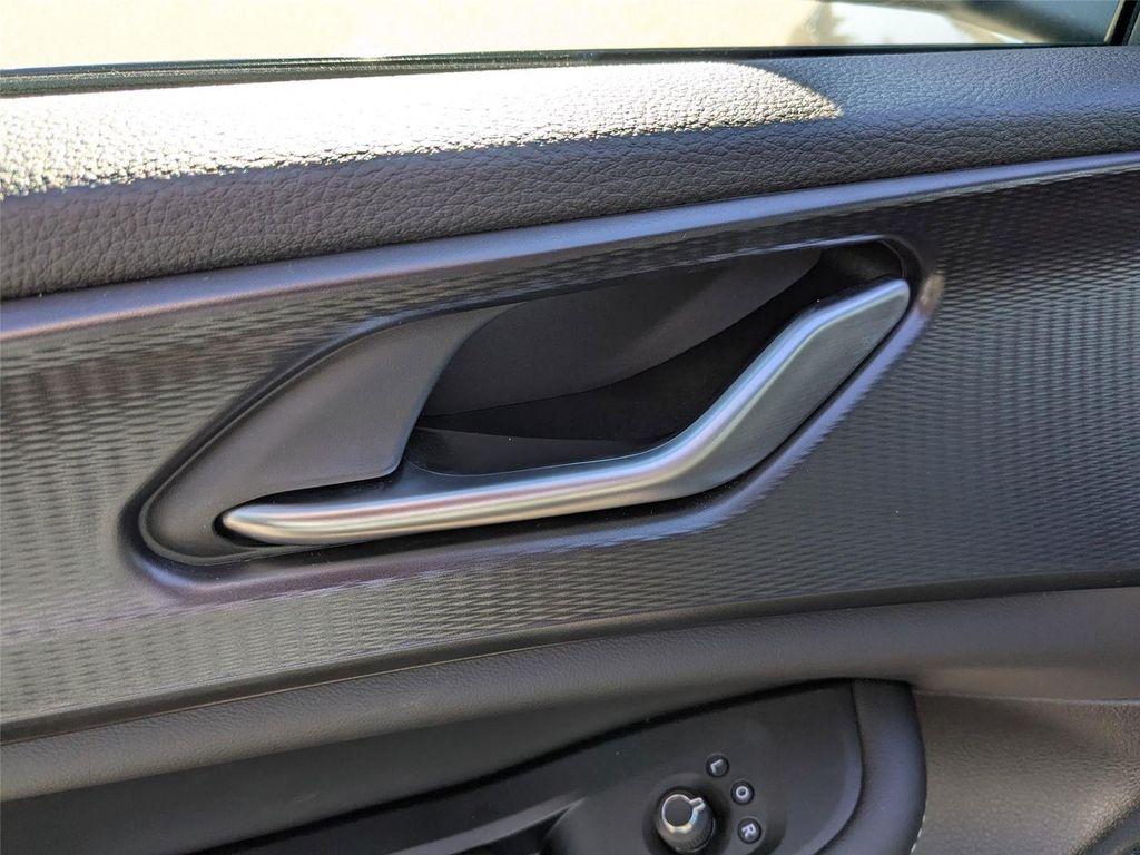 new 2025 Jeep Grand Cherokee car, priced at $39,420