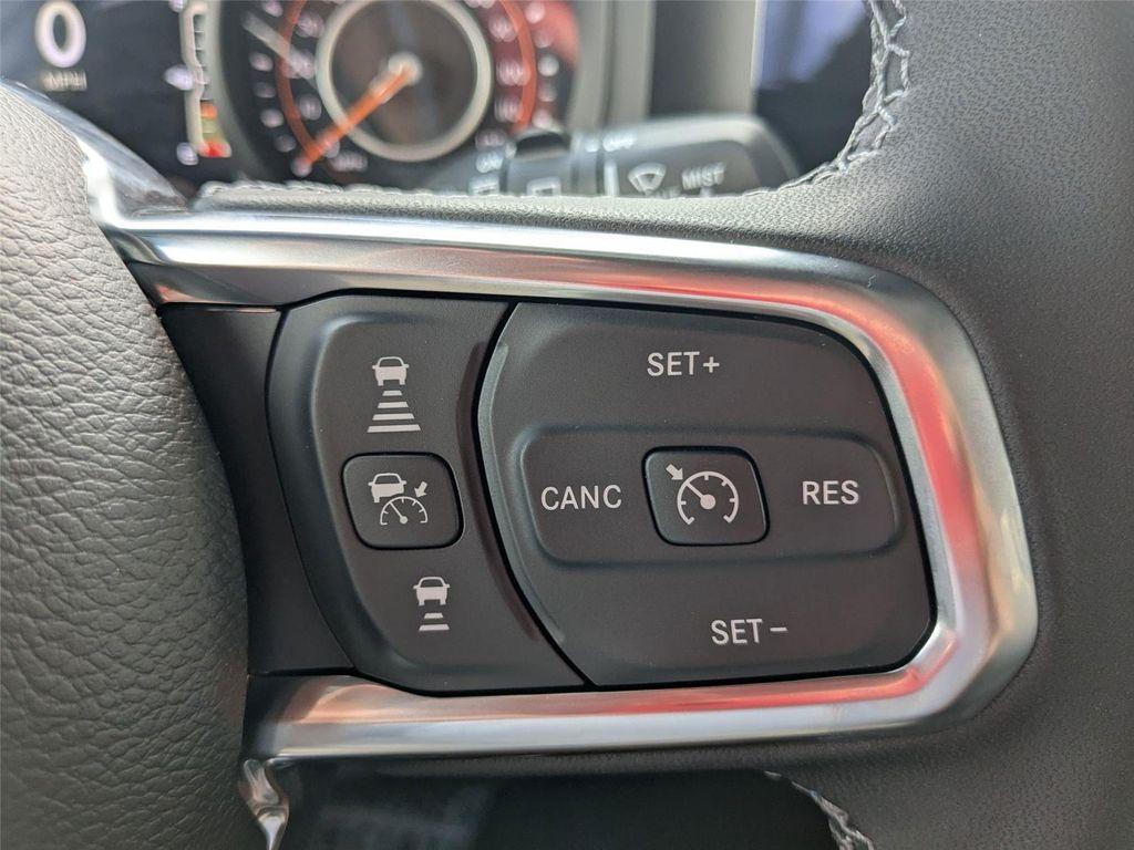 new 2025 Jeep Wrangler car, priced at $53,675