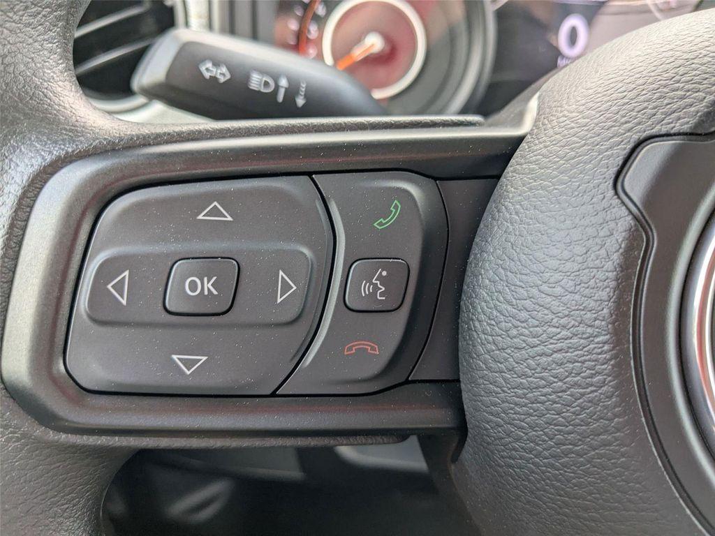 new 2025 Jeep Gladiator car, priced at $40,330