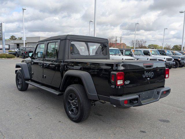 new 2025 Jeep Gladiator car, priced at $38,830