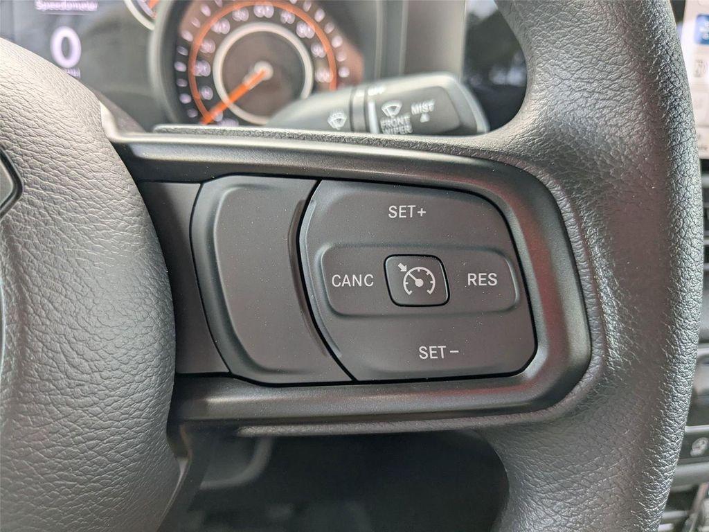 new 2025 Jeep Gladiator car, priced at $40,330
