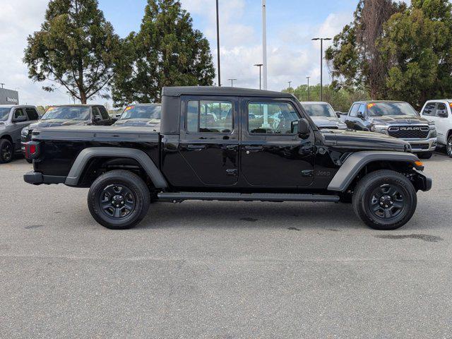 new 2025 Jeep Gladiator car, priced at $38,830